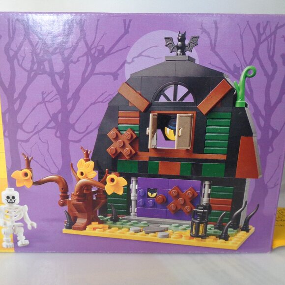 Lego Halloween Barn 40721 NIB - Picture 1 of 1